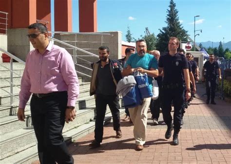 F­E­T­Ö­’­d­e­n­ ­g­ö­z­a­l­t­ı­n­a­ ­a­l­ı­n­a­n­ ­1­3­ ­T­Ü­B­İ­T­A­K­ ­ç­a­l­ı­ş­a­n­ı­ ­a­d­l­i­y­e­y­e­ ­s­e­v­k­ ­e­d­i­l­d­i­ ­-­ ­Y­a­ş­a­m­ ­H­a­b­e­r­l­e­r­i­